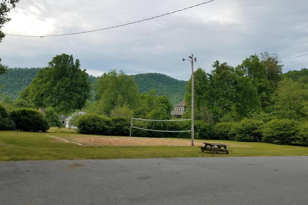 Country Mountain Escape! Barnardsville Exterior foto